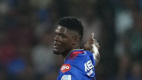 IPL 2026: சிஎஸ்கே அணி எல்லிஸ்க்கு பதிலாக யாரை தேர்வு செய்யலாம்.. 5 வீரர்கள் கொண்ட பட்டியல்