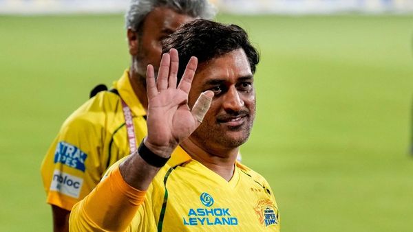 தோனியால் ஏற்பட்ட சோகம்.. 19 ஆண்டு கால ஐபிஎல் வரலாற்றில் முதல்முறை ஒரு போட்டியில் கூட விளையாடாவில்லை!