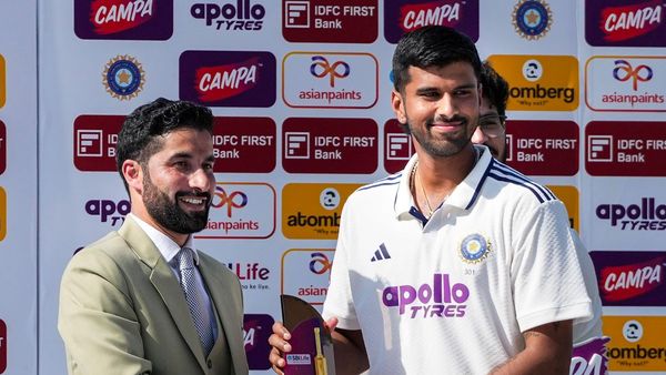 IND vs AFG: இந்திய அணிக்கு தூண் போல் நிற்கும் தமிழக வீரர் வாசிங்டன் சுந்தர்.. ஆக்சன் கிங் ஆல்ரவுண்டர்