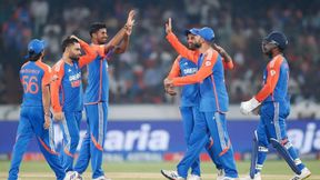 IND vs BAN: அதிக பவுண்டரி அடித்து உலக சாதனை படைத்த இந்திய அணி.. எத்தனை ஃபோர், எத்தனை சிக்ஸ்? IND vs BAN: அதிக பவுண்டரி அடித்து உலக சாதனை படைத்த இந்திய அணி.. எத்தனை ஃபோர், எத்தனை சிக்ஸ்?