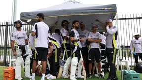 IND vs AUS- இந்திய அணிக்கு பெரிய பின்னடைவு.. முக்கிய பவுலருக்கு காயம்.. மாற்று வீரர் அறிவிப்பு IND vs AUS- இந்திய அணிக்கு பெரிய பின்னடைவு.. முக்கிய பவுலருக்கு காயம்.. மாற்று வீரர் அறிவிப்பு