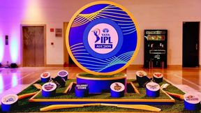 IPL Auction: ஐபிஎல் ஏலத்தில் வாங்கப்பட்ட 182 வீரர்கள் பட்டியல்.. விலை, அணி மற்றும் முழு விவரம் IPL Auction: ஐபிஎல் ஏலத்தில் வாங்கப்பட்ட 182 வீரர்கள் பட்டியல்.. விலை, அணி மற்றும் முழு விவரம்