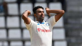 Ashwin சொத்து மதிப்பு எவ்வளவு தெரியுமா? கிரிக்கெட் மூலமாக மட்டும் கோடிக் கணக்கில் வருமானம்.. விவரம் Ashwin சொத்து மதிப்பு எவ்வளவு தெரியுமா? கிரிக்கெட் மூலமாக மட்டும் கோடிக் கணக்கில் வருமானம்.. விவரம்