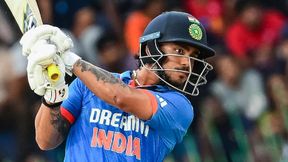 ODI டபுள் செஞ்சுரி அடித்த இந்திய வீரருக்கு இதுதான் கதி.. தூக்கி எறிந்த பிசிசிஐ.. இனி வாய்ப்பே இல்லை? ODI டபுள் செஞ்சுரி அடித்த இந்திய வீரருக்கு இதுதான் கதி.. தூக்கி எறிந்த பிசிசிஐ.. இனி வாய்ப்பே இல்லை?