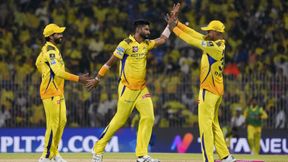 IPL- ஏமாற்றி வென்றதா சிஎஸ்கே? MI-க்கு எதிராக ஆட்டத்தில் ருதுராஜ்,கலில் பந்தை சேதப்படுத்தியதாக புகார் IPL- ஏமாற்றி வென்றதா சிஎஸ்கே? MI-க்கு எதிராக ஆட்டத்தில் ருதுராஜ்,கலில் பந்தை சேதப்படுத்தியதாக புகார்