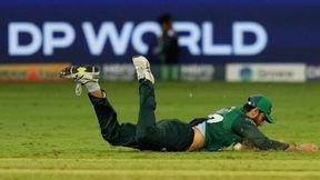 Asia Cup: பாகிஸ்தான் ரசிகர்கள் கதறல்.. அடுத்த போட்டியை இந்தியா புறக்கணித்தால் மட்டுமே வெற்றி சாத்தியம் Asia Cup: பாகிஸ்தான் ரசிகர்கள் கதறல்.. அடுத்த போட்டியை இந்தியா புறக்கணித்தால் மட்டுமே வெற்றி சாத்தியம்