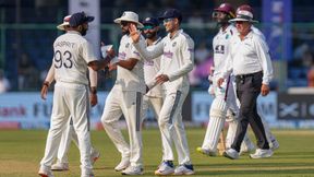 IND vs WI: ஒரு ஓவர் கூட தரல.. அப்புறம் எதுக்கு அந்த தம்பி அணியில் இருக்கிறார்.. முன்னாள் வீரர் கேள்வி IND vs WI: ஒரு ஓவர் கூட தரல.. அப்புறம் எதுக்கு அந்த தம்பி அணியில் இருக்கிறார்.. முன்னாள் வீரர் கேள்வி