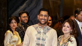 MS Dhoni: 44 வயதில், உடலை எப்படி ரீச்சார்ஜ் செய்றீங்க.. மாணவர்கள் கேள்விக்கு பதில் அளித்த தோனி MS Dhoni: 44 வயதில், உடலை எப்படி ரீச்சார்ஜ் செய்றீங்க.. மாணவர்கள் கேள்விக்கு பதில் அளித்த தோனி