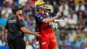 IPL 2026: பந்தை நடுவரிடம் கொடுக்காமல் டிம் டேவிட் செய்த செயல்.. கடுப்பாகி திட்டிய நடுவர்.. என்ன நடந்தது?