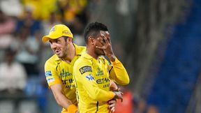 IPL 2026: சிஎஸ்கே வீரர் அகில் ஹூசைன் வெறித்தன பவுலிங்.. ரசிகர்களை கவர்ந்த மாஸ்க் கொண்டாட்டம் IPL 2026: சிஎஸ்கே வீரர் அகில் ஹூசைன் வெறித்தன பவுலிங்.. ரசிகர்களை கவர்ந்த மாஸ்க் கொண்டாட்டம்