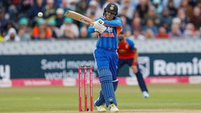 IND vs ENG: சிக்சர்களில் சதம்! மீண்டும் இந்திய அணியை காப்பாற்றிய அபிஷேக் சர்மா..பவர்பிளேவில் பட்டாசு