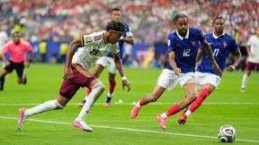 FIFA WC: ஸ்பெயினை தடுக்க யமாலை அறையிலே வைத்து பூட்ட விரும்புகிறேன்.. அர்ஜென்டினா பயிற்சியாளர் கலகல FIFA WC: ஸ்பெயினை தடுக்க யமாலை அறையிலே வைத்து பூட்ட விரும்புகிறேன்.. அர்ஜென்டினா பயிற்சியாளர் கலகல