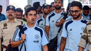 IND vs SA: கம்பீருக்கு எதிராக எகிறிய ரசிகர்கள்.. சிராஜ், கோடக் ஆவேசம்.. ரசிகர் கைது .. என்ன நடந்தது?