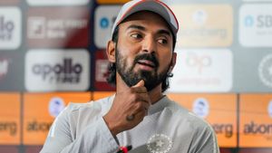 IND vs SA: விக்கெட் கீப்பர் நீங்களா? ரிஷப் பண்ட்டா? ருதுராஜ்க்கு வாய்ப்பு தருவீங்களா? ராகுல் பதில்