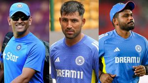 IND vs SA: தோனி சாதனையை சமன் செய்த ஜித்தேஷ் சர்மா.. இனி சஞ்சு சாம்சனுக்கு இடமில்லை 