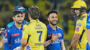 IPL 2026: ஏலத்தில் சிஎஸ்கே அணி தேர்வு செய்ய ஆர்வம் காட்டும் 4 அன்கேப்டு இந்திய பாஸ்ட் பவுலர்கள்