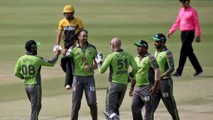 ஐபிஎல் தொடரை விட சிறந்தது பாகிஸ்தான் சூப்பர் லீக் தான்.. உலகின் நம்பர் 1 நாங்க தான்.. PSL அணி உரிமையாளர் கருத்து