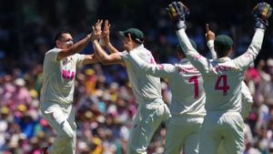 Ashes: இதெல்லாம் ஒரு டார்கெட்டா? இங்கிலாந்தை கதற விட்ட ஆஸ்திரேலியா.. 31 ஓவரில் இலக்கை தொட்டு வெற்றி
