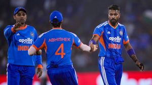 IND vs NZ: நியூசிலாந்து அணி அதிரடி ஆட்டம்..இந்தியாவுக்கு வேட்டு வைத்த முன்னாள் சிஎஸ்கே வீரர்கள்