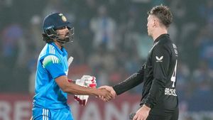 IND vs NZ: கடைசி நேரத்தில் கே.எல். ராகுல் ஆடிய ஆட்டம்.. தோனி மாதிரியே.. ஆகாஷ் சோப்ரா புகழாரம்