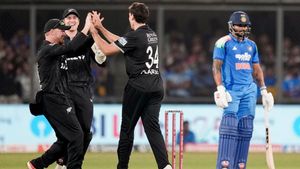 IND vs NZ: இந்திய மண்ணில் 38 ஆண்டு கால வரலாற்றை மாற்றிய நியூசிலாந்து.. ஒருநாள் தொடர் வெற்றி சாதனை