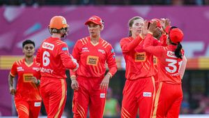 WPL 2026- ஒரே போட்டியில் 21 சிக்சர்கள்.. குஜராத், உபி அணிகள் மோதிய ஆட்டத்தில் ரன் மழை