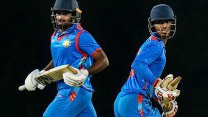 விஜய் ஹசாரே கோப்பை.. முதல் முறையாக கர்நாடகா அணியை வீழ்த்தி பைனலுக்கு விதர்பா தகுதி