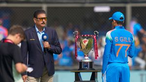 டி20 உலககோப்பை 2026: இந்திய அணிக்கு ரவி சாஸ்திரி திடீர் எச்சரிக்கை.. கவனமாக இருக்க அறிவுறுத்தல்