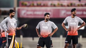 IND vs NZ: இந்த பையன் ஓவர் அடிச்சி பிண்ணிடுவாங்க.. ஸ்ரீகாந்த் விமர்சனம்