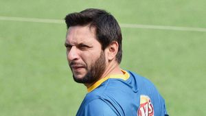 டி20 உலககோப்பை: ஐசிசி ஏன் இரட்டை நிலைப்பாட்டு உடன் இருக்கிறது? நட்பு பாலத்தை எரிக்கிறது- ஆஃப்ரிடி கருத்து