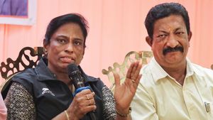 பி.டி.உஷாவின் கணவர் சீனிவாசன் மரணம்.. டெல்லியில் இருந்து விரையும் உஷா.. பிரதமர் மோடி இரங்கல்