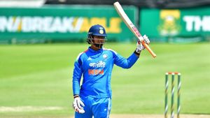 U19 உலககோப்பை வரலாற்றில் இந்திய வீரர் வைபவ் சூர்யவன்ஷி புதிய சாதனை.. முழு விவரம்