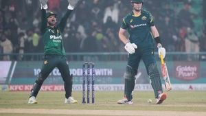 டி20 உலககோப்பை முன் ஒயிட்வாஷ் ஆன ஆஸ்திரேலியா.. 3வது டி20 பாகிஸ்தான் 111 ரன்கள் வித்தியாசத்தில் வெற்றி