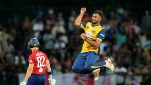 டி20 உலககோப்பை முன்பாக இங்கிலாந்து அபாரம்.. இலங்கைக்கு எதிரான 2வது டி20 போட்டியிலும் வெற்றி