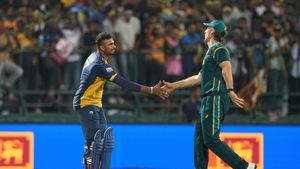 SL vs AUS: நாயின் மடியில் இருப்பது போன்ற சூழல்.. சுக்குநூறாக உடைந்து விட்டோம்.. ஆஸி. கேப்டன் மார்ஷ்