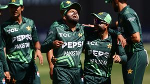 ICC-யால் எங்களை தண்டிக்க முடியாது..பிசிசிஐக்கு மட்டும் தனி சட்டமா? பாகிஸ்தான் வாரிய EX தலைவர் பேச்சு