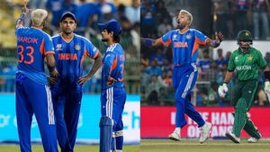 IND vs PAK: இஷான், குல்தீப்பை திட்டிய ஹர்திக் பாண்டியா.. 10வது விக்கெட்டுக்கு முன் 2 கேட்ச் டிராப்