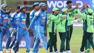 IND vs PAK: இந்தியாவை பழிவாங்க நினைத்து அசிங்கப்பட்ட பாகிஸ்தான்.. அரையிறுதி வாய்ப்பை தாரை வார்த்தது