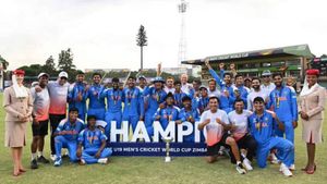 U19 உலககோப்பை இந்தியா வெல்ல முக்கிய காரணமே இவர் தான்! கம்பீருக்கு ஆபத்து..டிராவிட் வழியில் VVS Laxman
