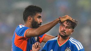 IND vs NZ: 4 ஓவரில் 58 ரன்கள் விட்டு கொடுத்த பும்ரா.. கவலையே வேண்டாம், இது நல்லது தான்- ரஹானே