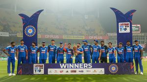 டி20 உலககோப்பை: அரையிறுதிக்கு தகுதி பெறும் 4 அணிகள் எது? முன்னாள் இந்திய வீரர்கள் கணிப்பு