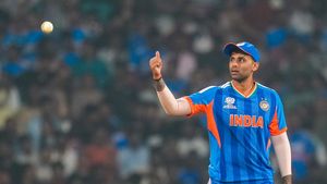 டி20 உலககோப்பை: அழுத்தம் எங்கள் மீது இருப்பது உண்மை தான்.. இந்திய கேப்டன் சூர்யகுமார் பேச்சு