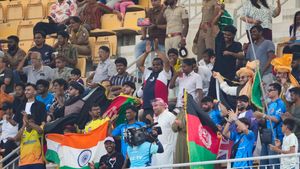 சென்னை சேப்பாக்கத்தில் விசில் பயன்படுத்த தடை? டி20 உலககோப்பை முதல் அமல்