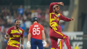 WI vs ENG: கொம்பன் இறங்கிட்டான் மாமா! இங்கிலாந்தை பந்தாடிய 2 முறை சாம்பியன் வெஸ்ட் இண்டீஸ்