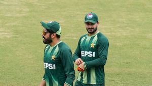 IND vs PAK:உஸ்மான் தாரீக் மீது உங்களுக்கு என்ன பிரச்சினை..ஐசிசியே சொல்லிடுச்சி? பாக்.கேப்டன் சல்மான்