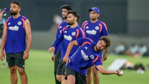 IND vs SA: விராட் கோலியின் பணியை, இவர் செய்து வருகிறார்.. அதிரடி மாற்றத்துக்கு காரணம் இதான்-இர்பான் 