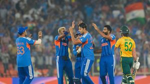 IND vs SA: இந்திய அணியை பதம் பார்த்த சிஎஸ்கே வீரர் பிரவீஸ், மில்லர்.. இமாலய இலக்கை துரத்தும் இந்தியா