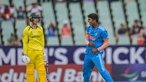 IPL 2026: தோனி தொடரிலிருந்து விலகினால், சிஎஸ்கே அணி எந்த 3 வீரர்களை ஒப்பந்தம் செய்யலாம்?