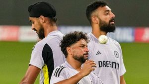 IND vs NZ பைனலில் தமிழக வீரர் நீக்கம்? குல்தீப் யாதவ் உள்ளே வருவாரா? பிளேயிங் 11இல் மாற்றம் வருமா?