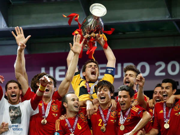 மீண்டும் ஸ்பெயின் வசமான யூரோ கோப்பை கால்பந்து